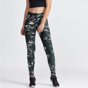 The Upside British Fauna Floral Bird Print Performance Leggings Pants 8